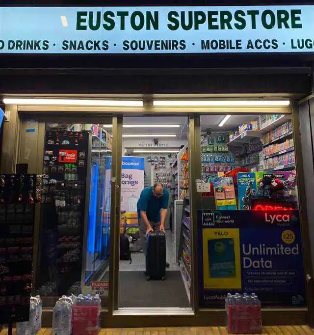Entrance to Euston Luggage Storage